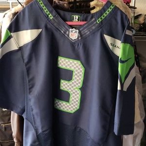 Russell Wilson jersey